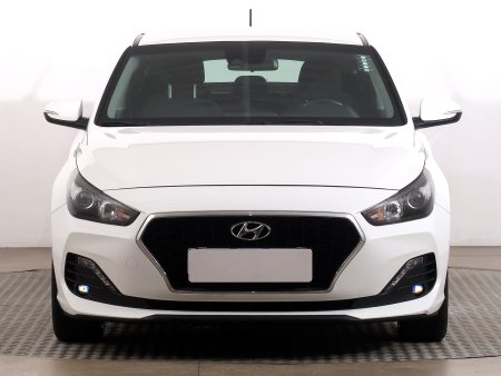 Hyundai i30 Fastback, 2018 - pohled č. 2
