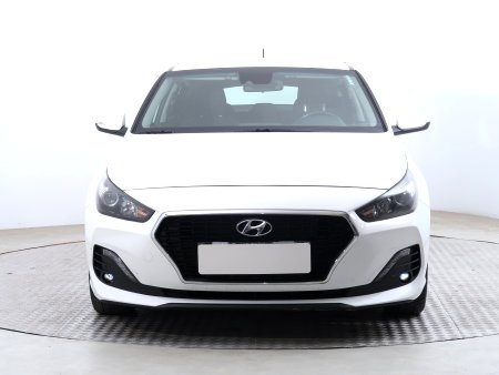 Hyundai i30 Fastback, 2019 - pohled č. 2