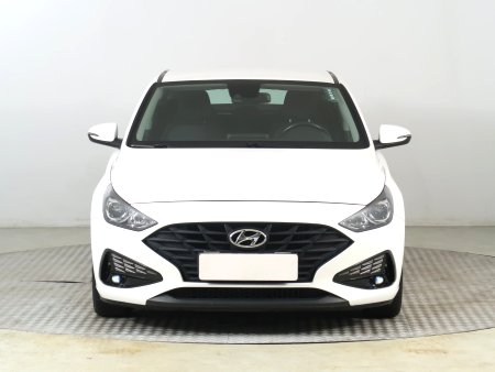 Hyundai i30 Fastback, 2021 - pohled č. 2