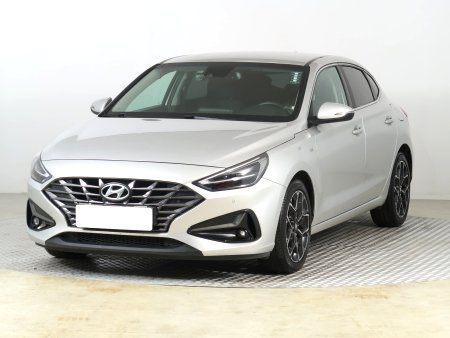 Hyundai i30 Fastback, 2020 - pohled č. 3