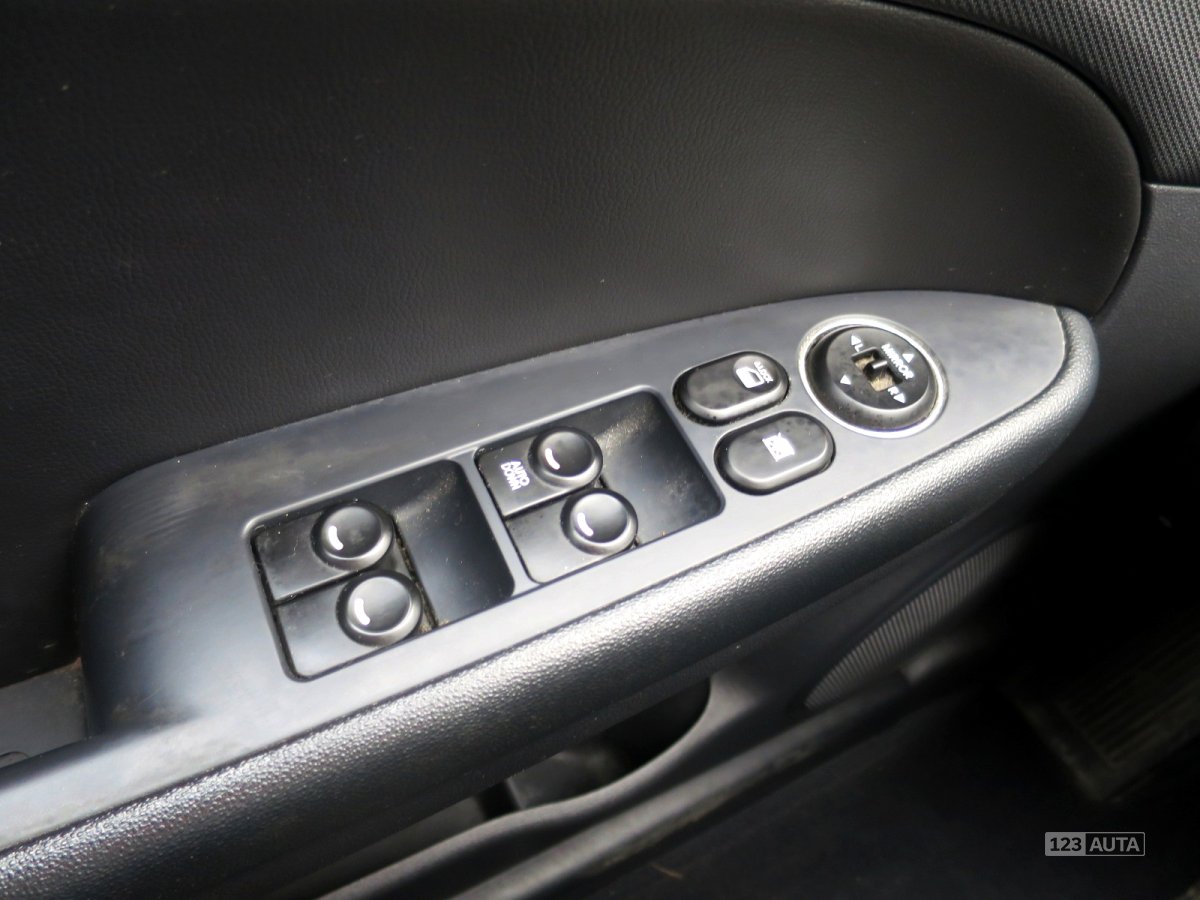 Hyundai i30, 2008 - pohled č. 14