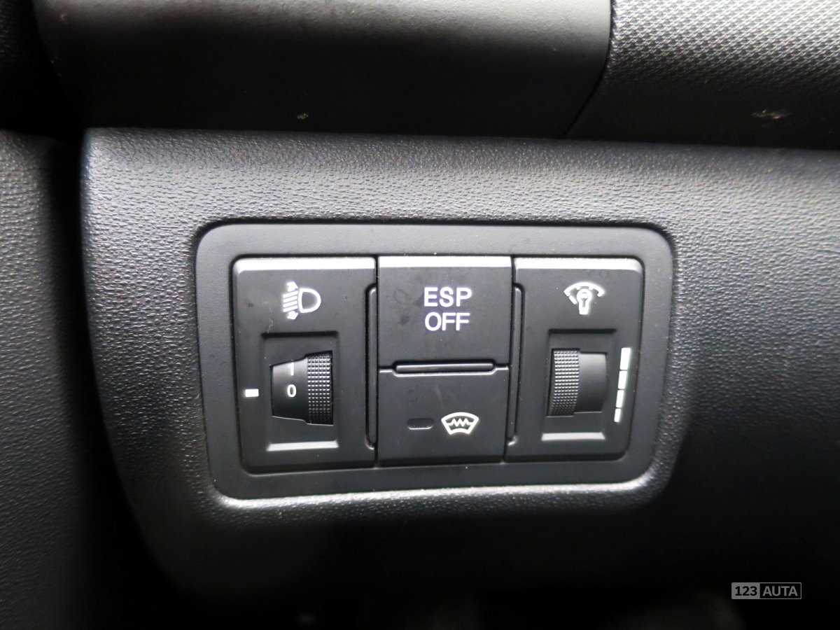 Hyundai i30, 2008 - pohled č. 19