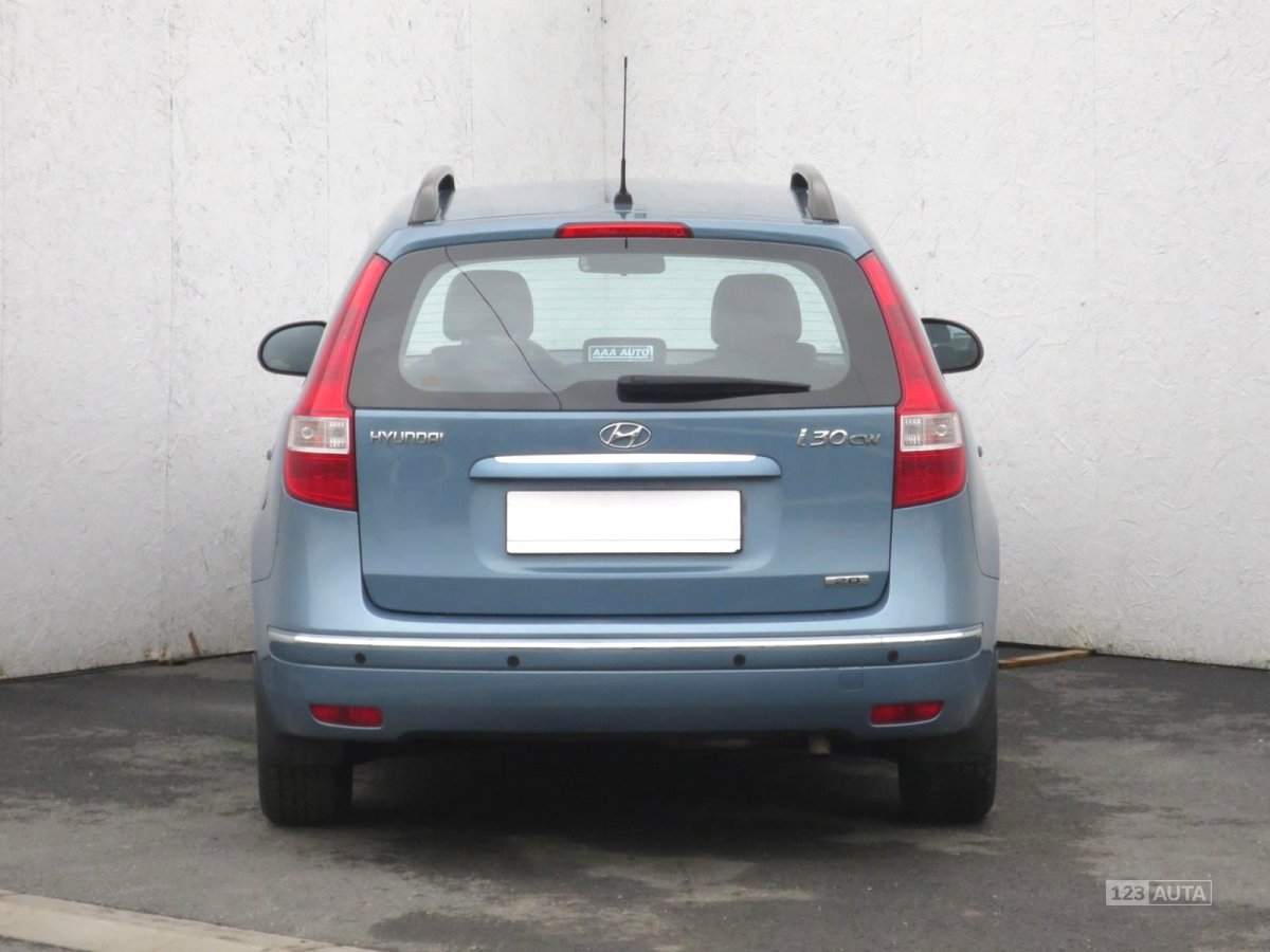 Hyundai i30, 2008 - pohled č. 6