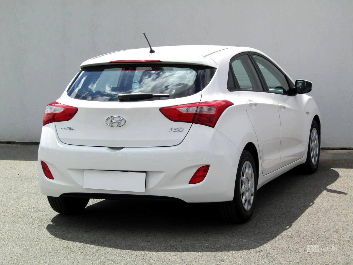 Hyundai i30, 2012 - pohled č. 5