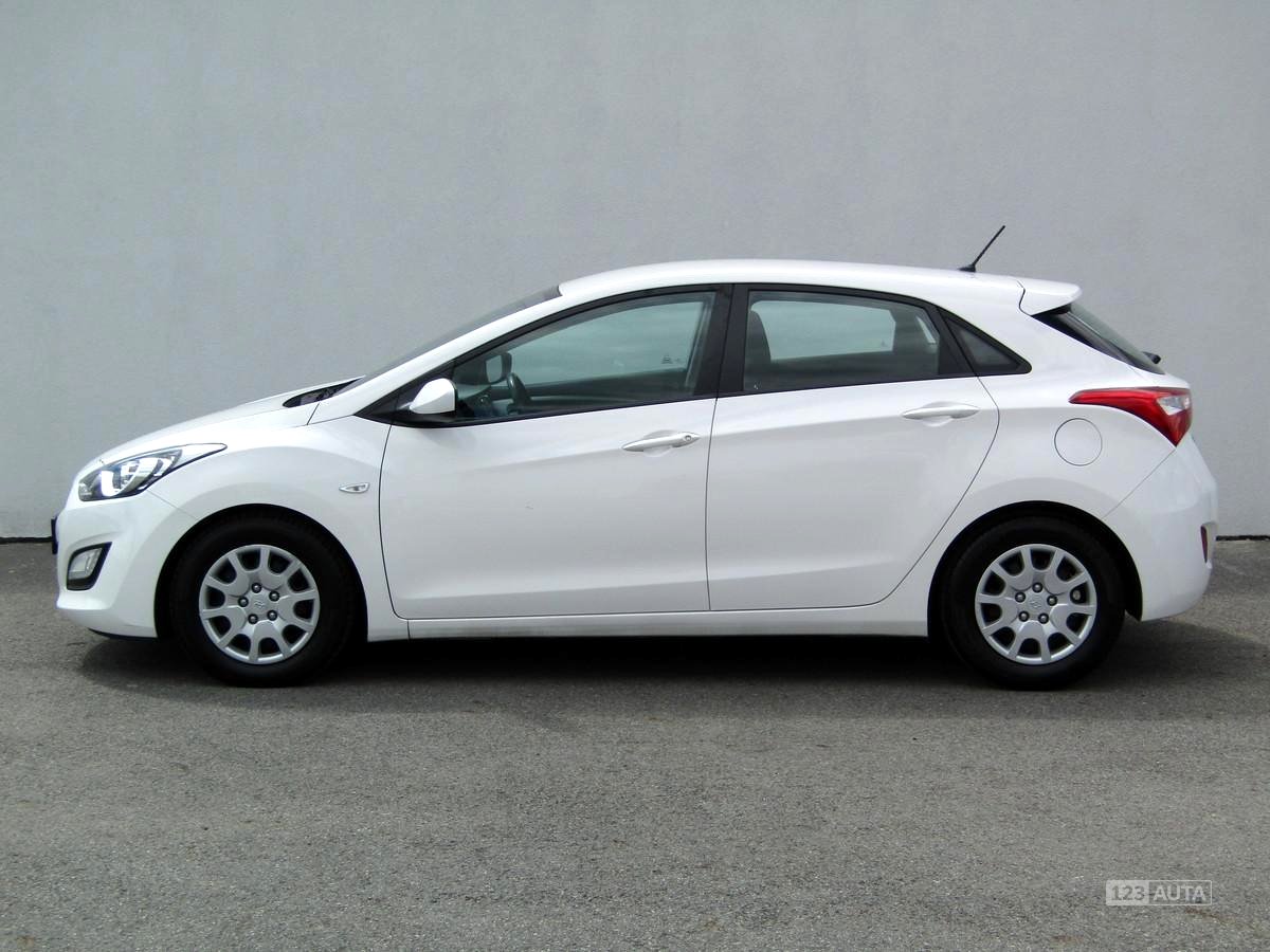 Hyundai i30, 2012 - pohled č. 8