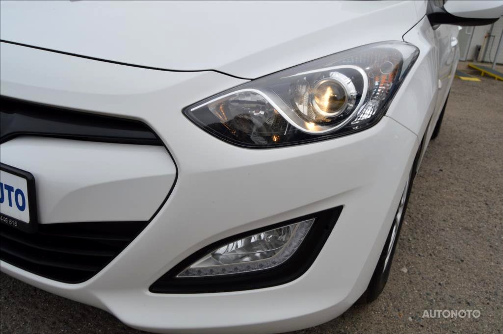 Hyundai i30, 2012 - pohled č. 10