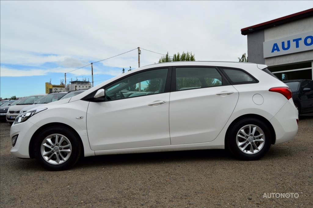 Hyundai i30, 2012 - pohled č. 8