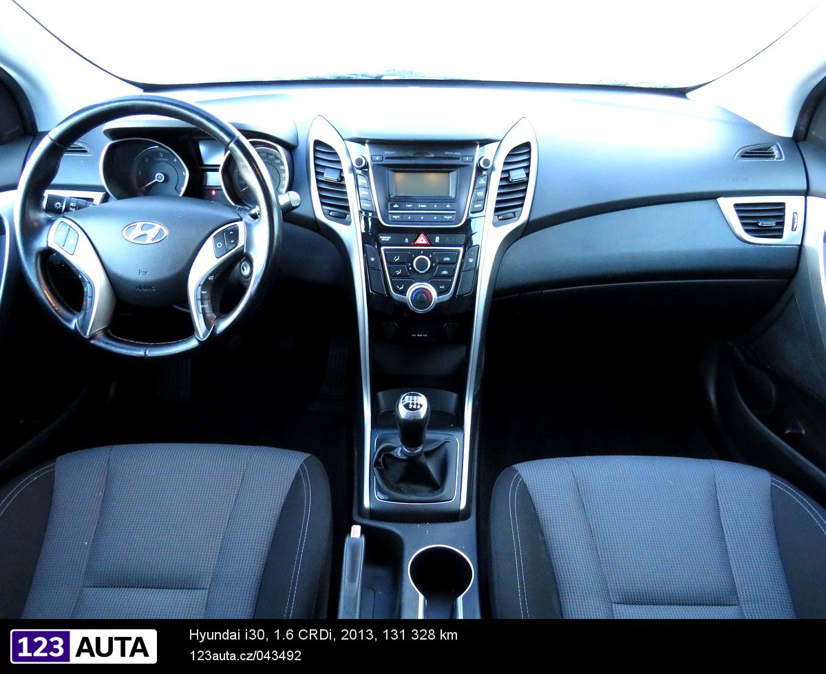 Hyundai i30, 2014 - pohled č. 13
