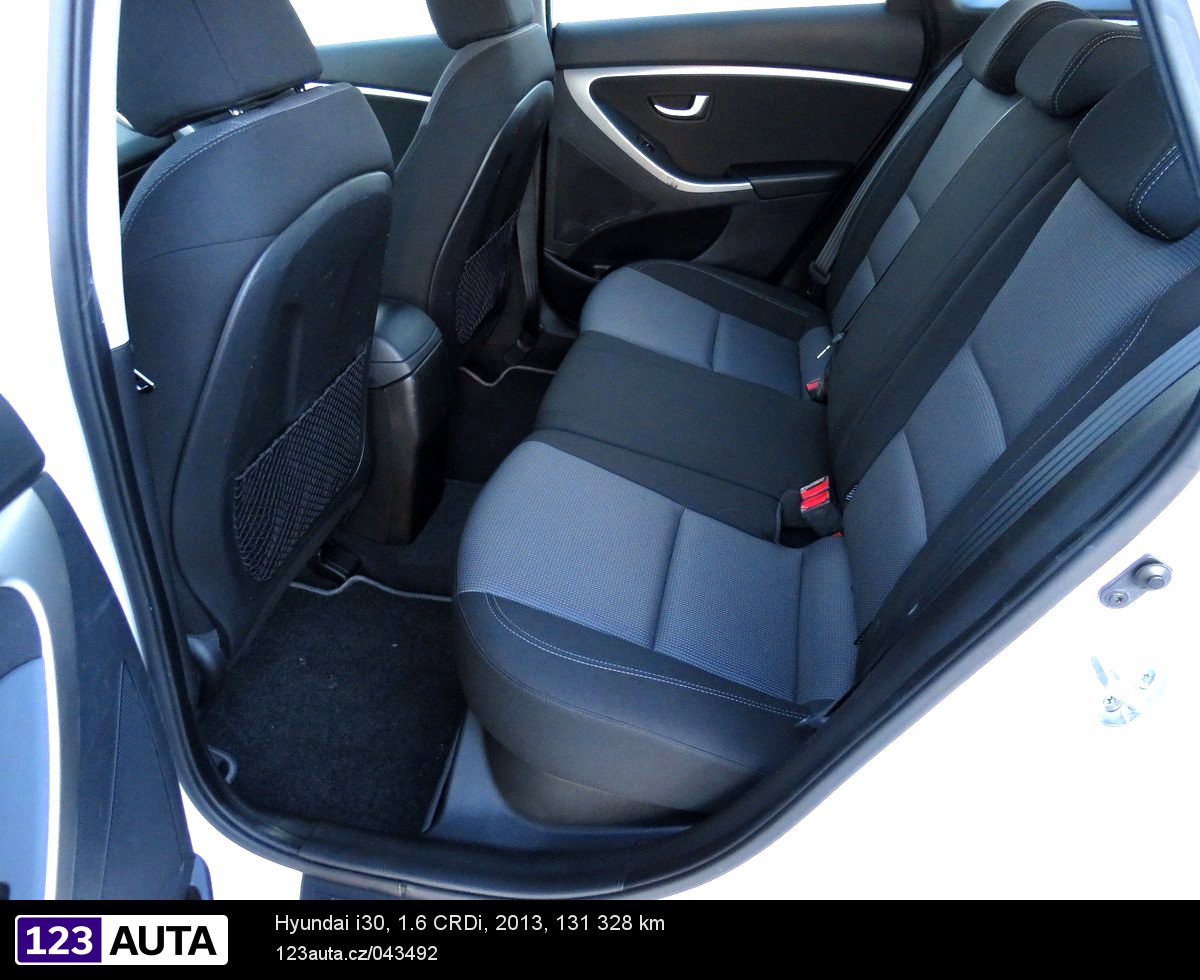 Hyundai i30, 2014 - pohled č. 15