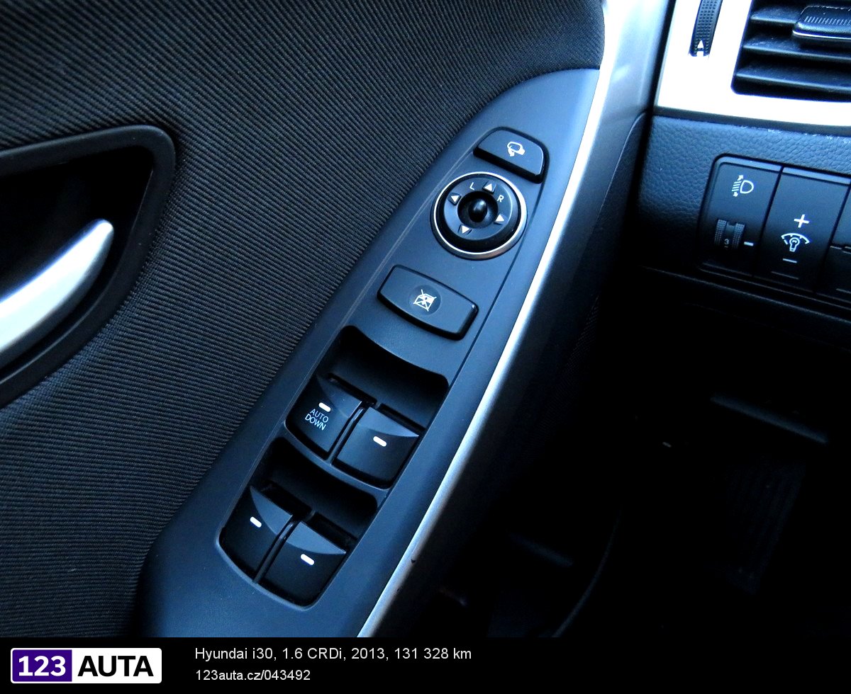 Hyundai i30, 2014 - pohled č. 20