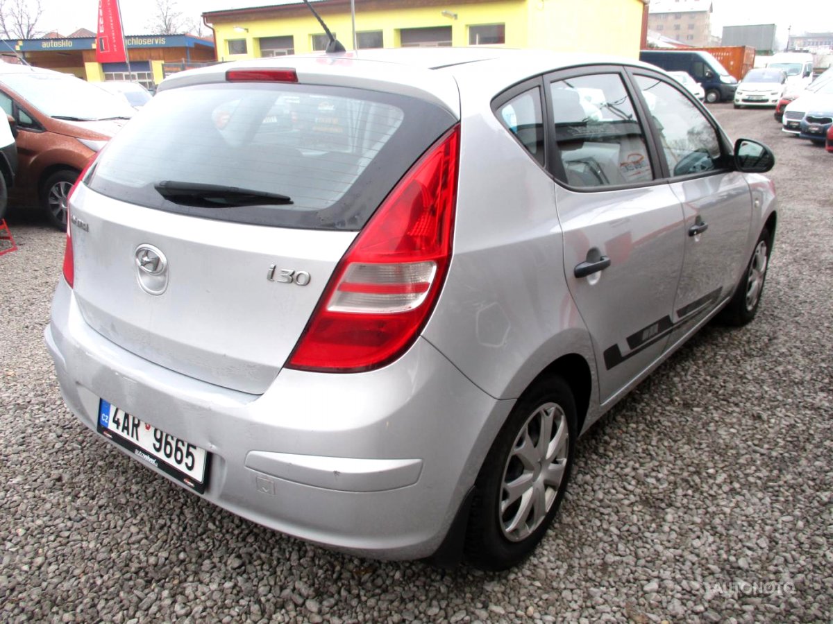 Hyundai i30, 2009 - pohled č. 3