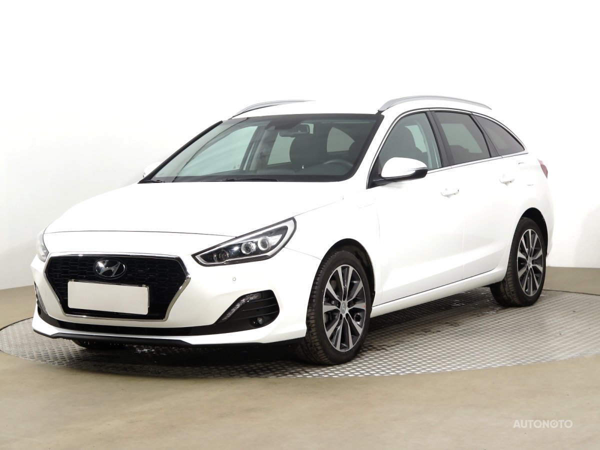 Hyundai i30, 2020 - pohled č. 3