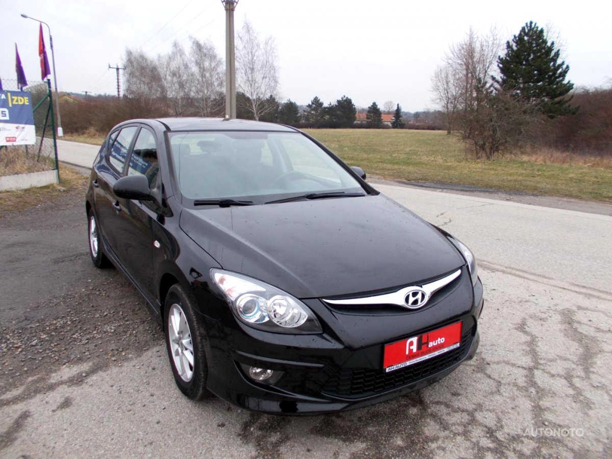 Hyundai i30, 2012 - pohled č. 2