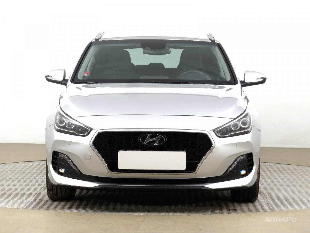 Hyundai i30, 2020 - pohled č. 2