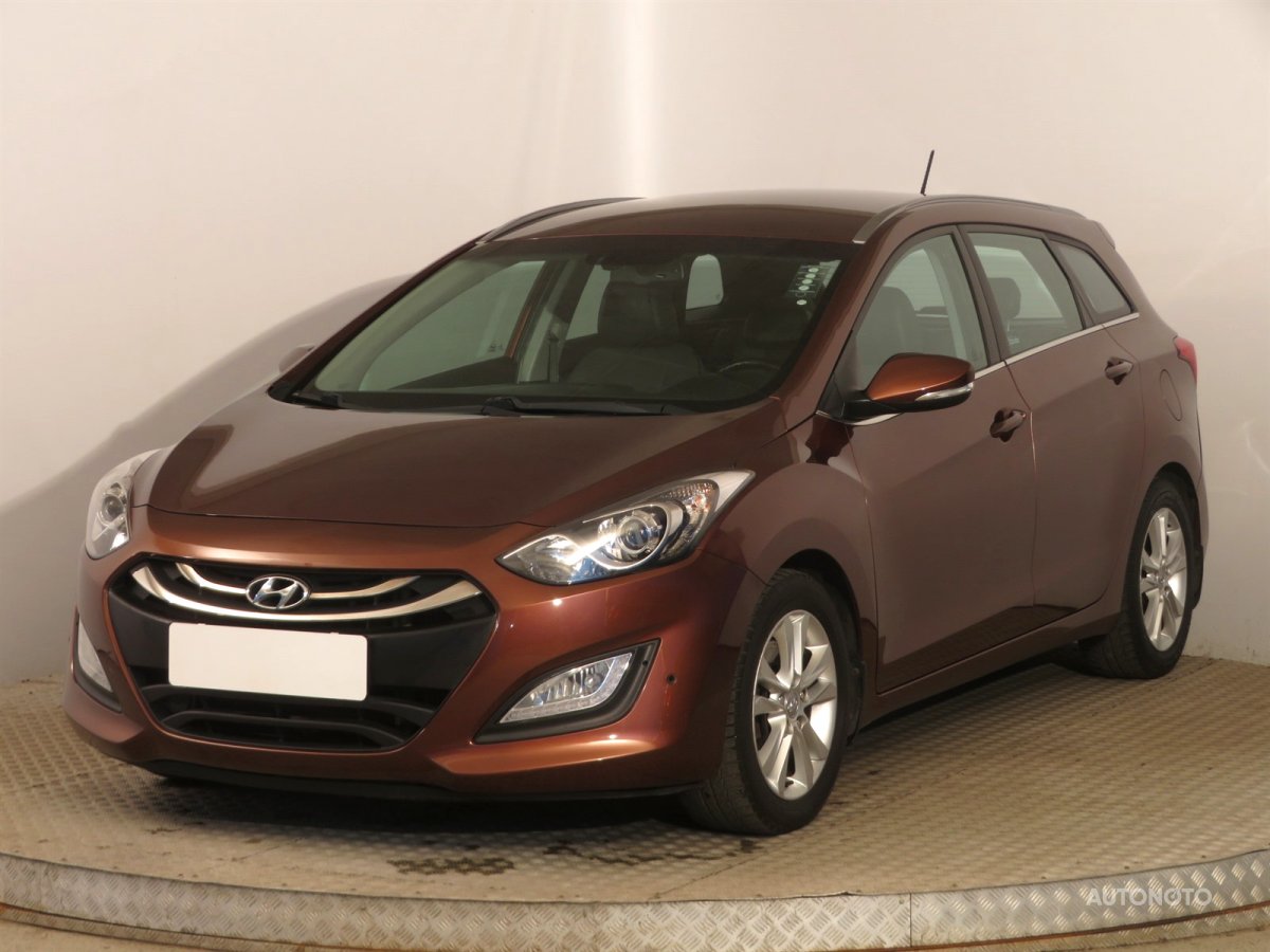 Hyundai i30, 2012 - pohled č. 3