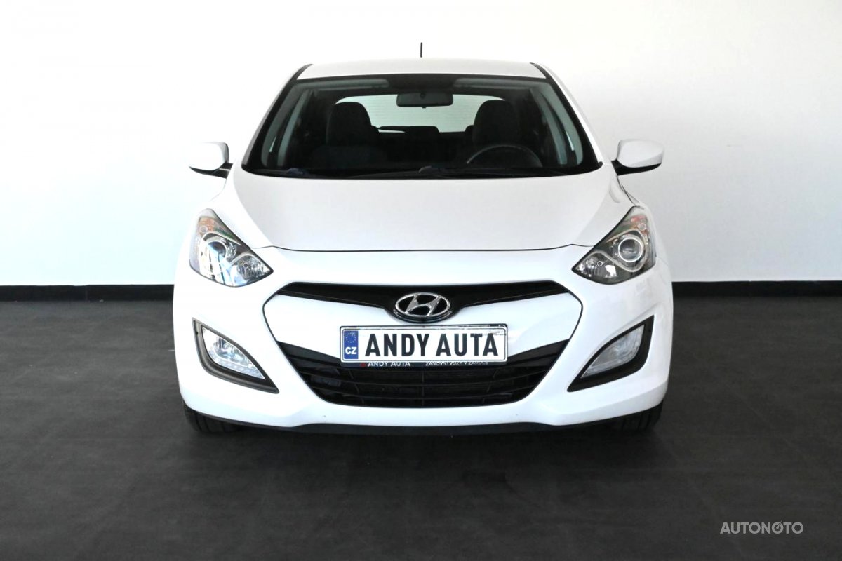 Hyundai i30, 2012 - pohled č. 2