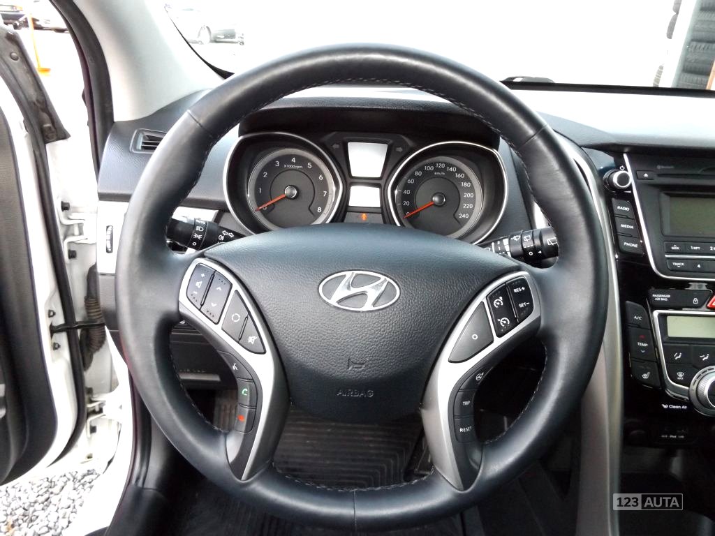 Hyundai i30, 2014 - pohled č. 14