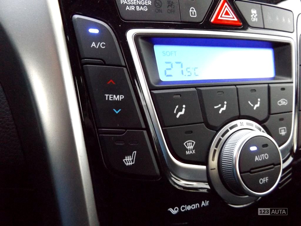 Hyundai i30, 2014 - pohled č. 25