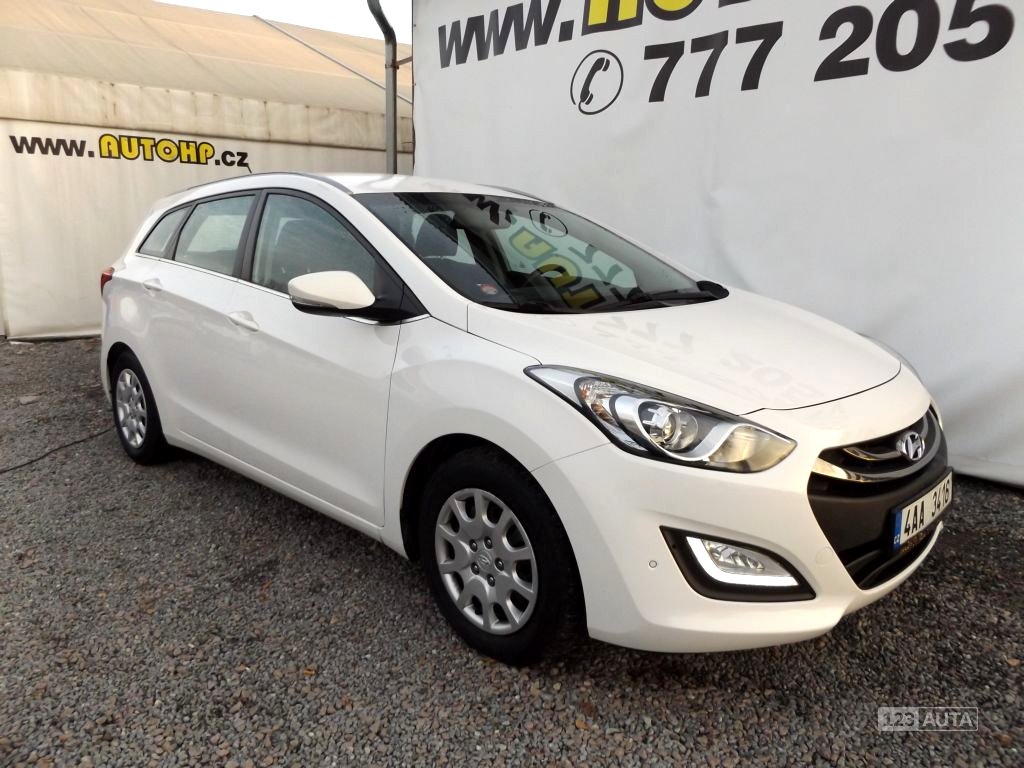 Hyundai i30, 2014 - pohled č. 4