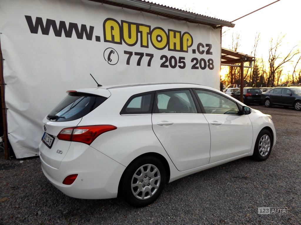 Hyundai i30, 2014 - pohled č. 5