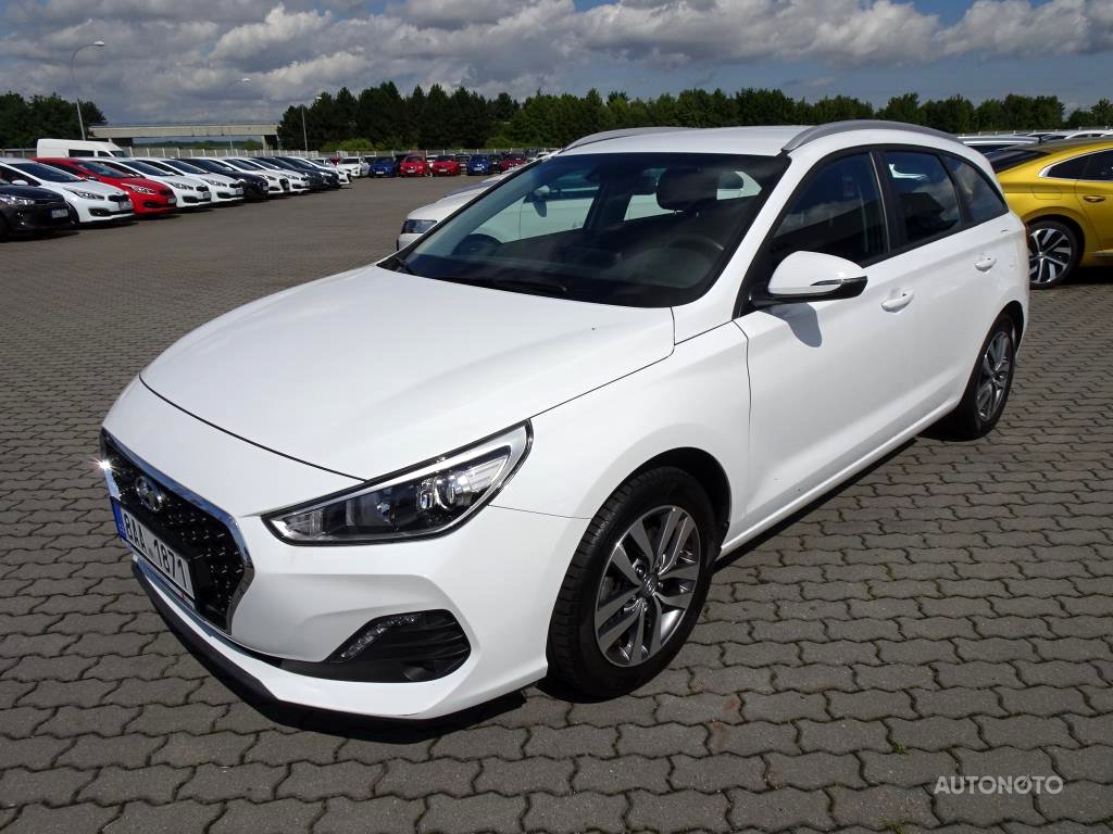 Hyundai i30, 2020 - pohled č. 2