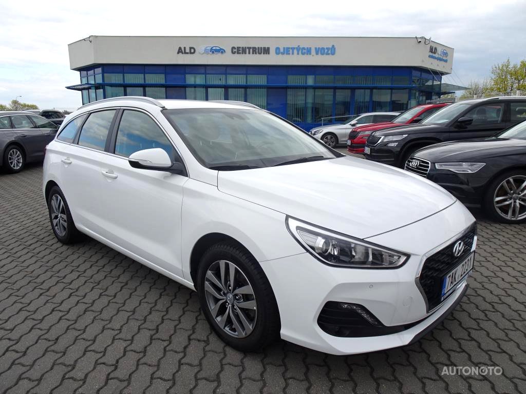 Hyundai i30, 2019 - pohled č. 1