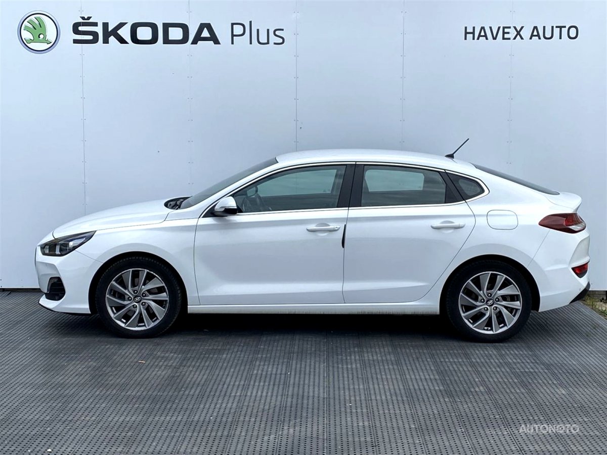 Hyundai i30, 2018 - pohled č. 3