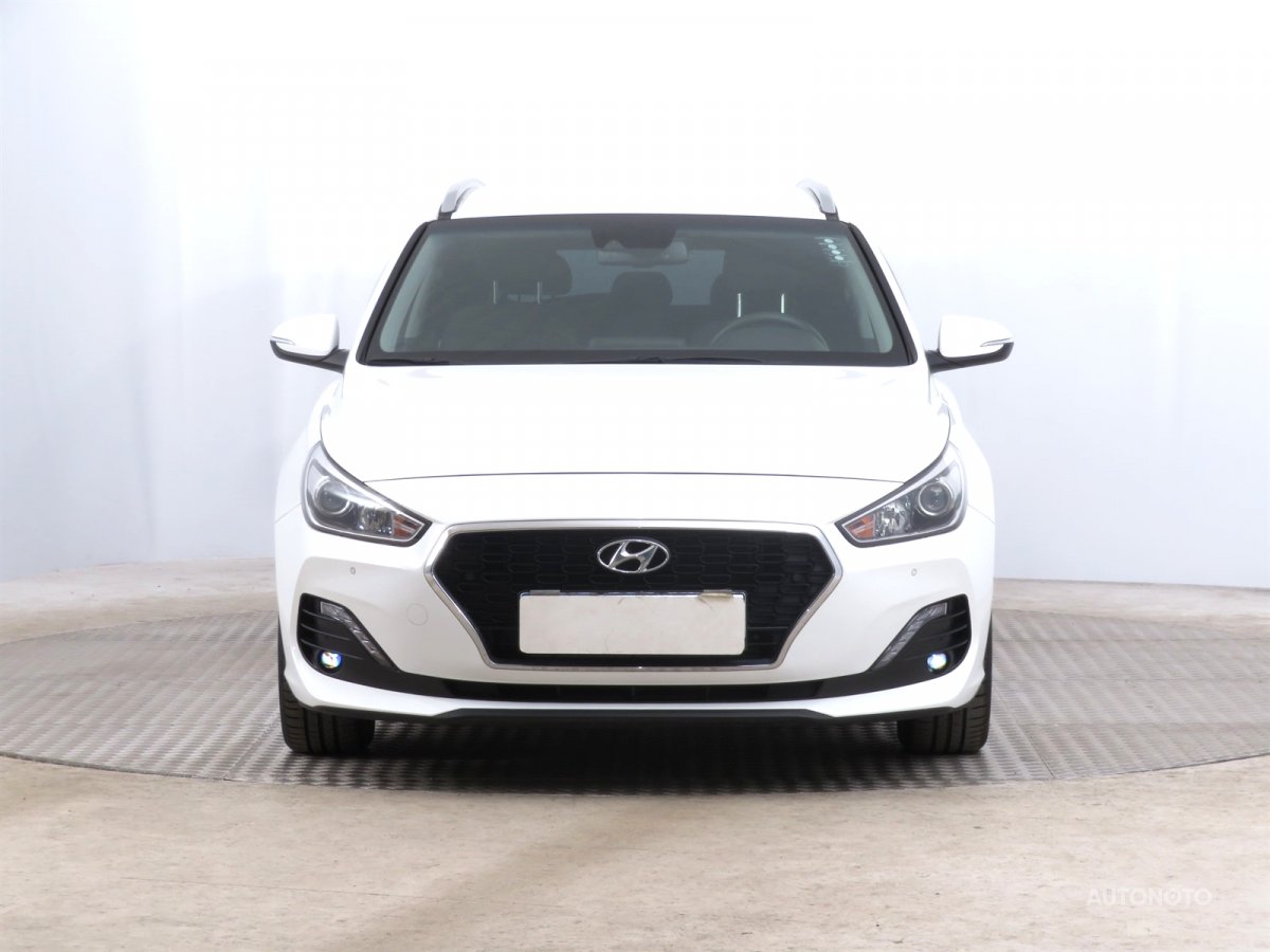 Hyundai i30, 2019 - pohled č. 2