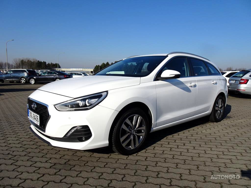 Hyundai i30, 2019 - pohled č. 2