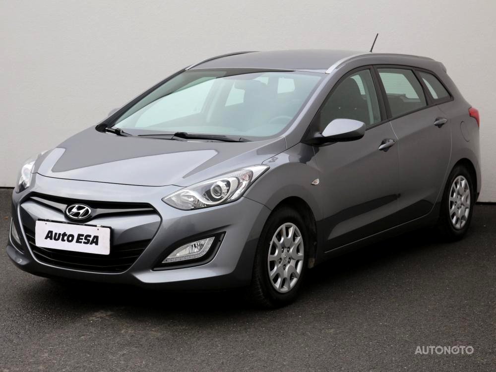 Hyundai i30, 2012 - pohled č. 3