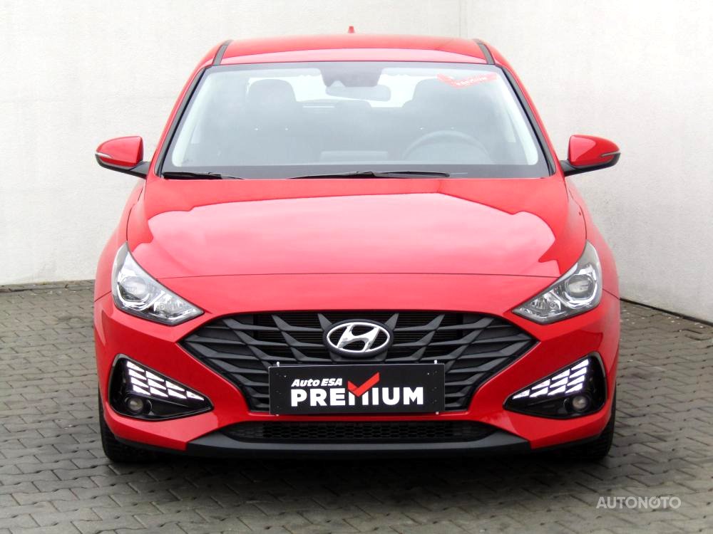 Hyundai i30, 2020 - pohled č. 2