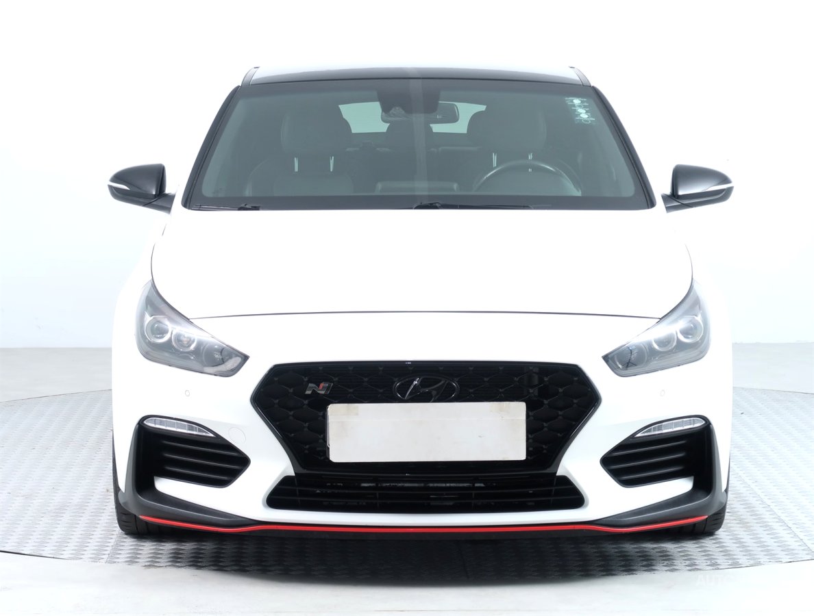 Hyundai i30 Fastback, 2019 - pohled č. 2