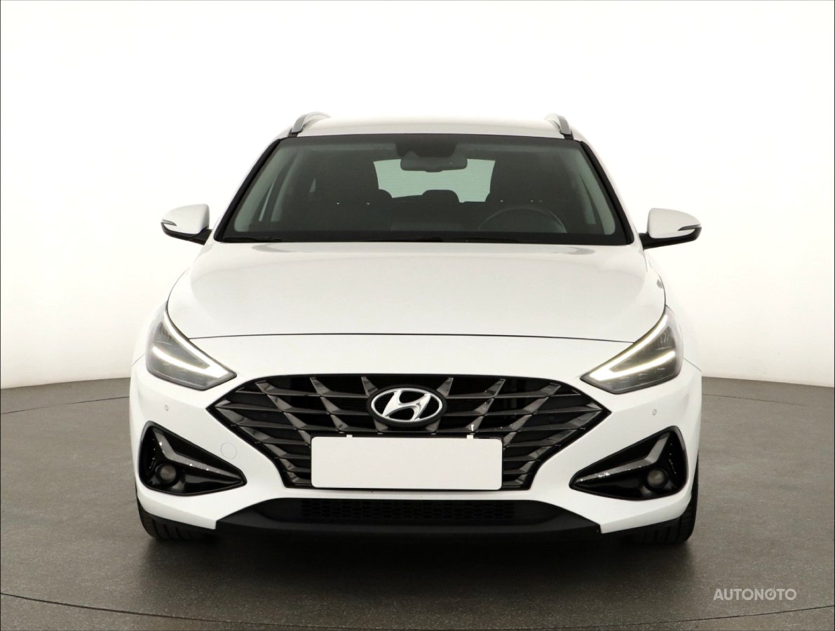 Hyundai i30, 2021 - pohled č. 2