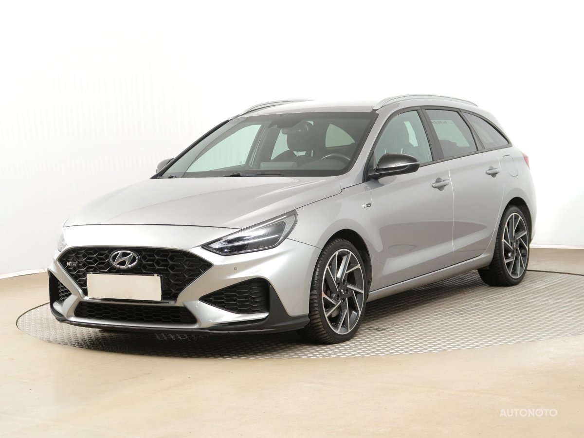 Hyundai i30, 2021 - pohled č. 3