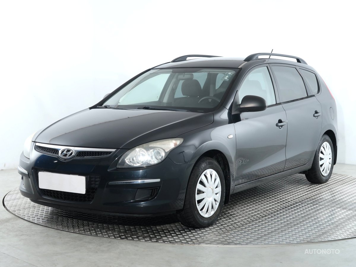 Hyundai i30, 2010 - pohled č. 3