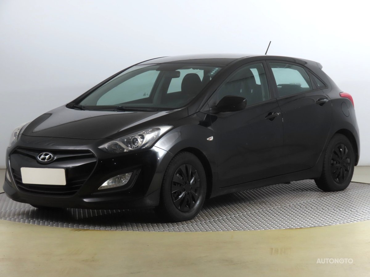 Hyundai i30, 2012 - pohled č. 3