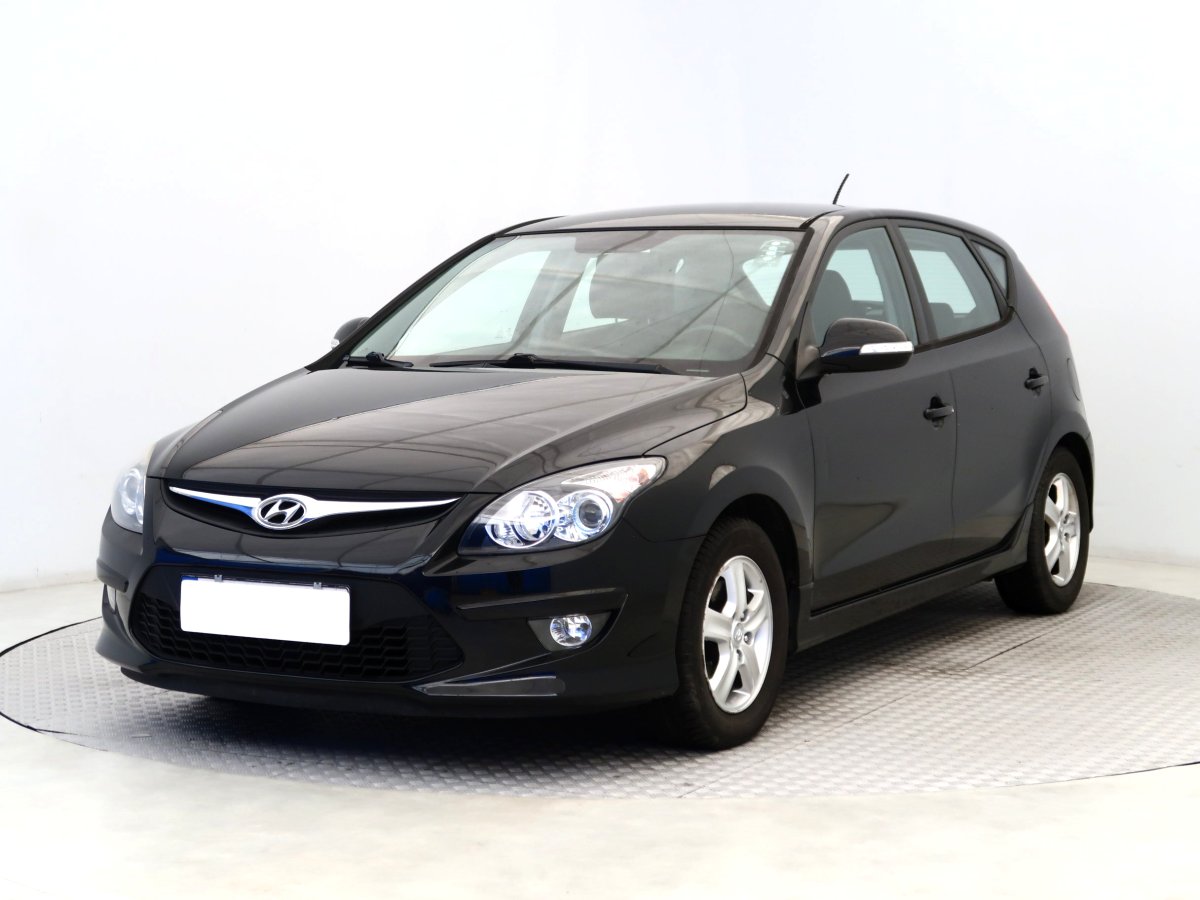 Hyundai i30, 2011 - pohled č. 3