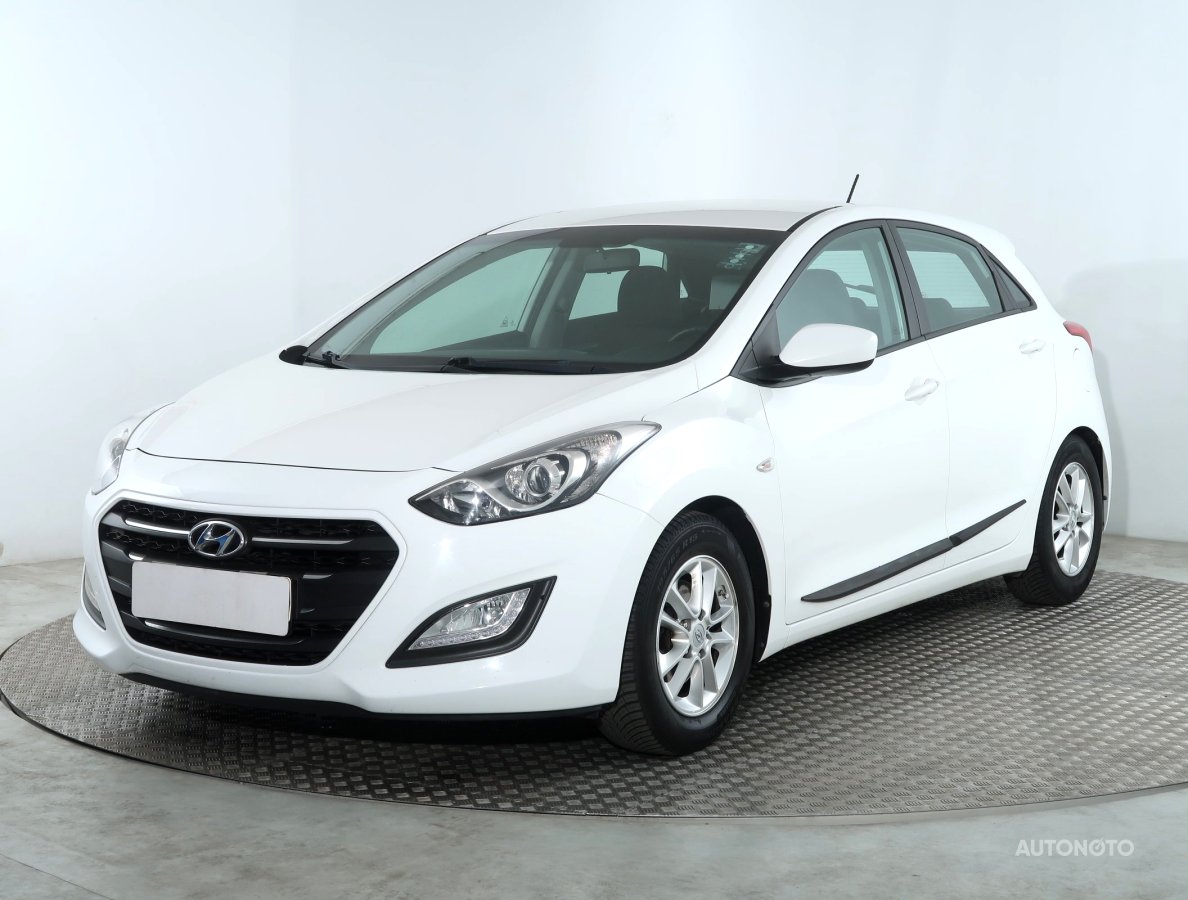 Hyundai i30, 2015 - pohled č. 3