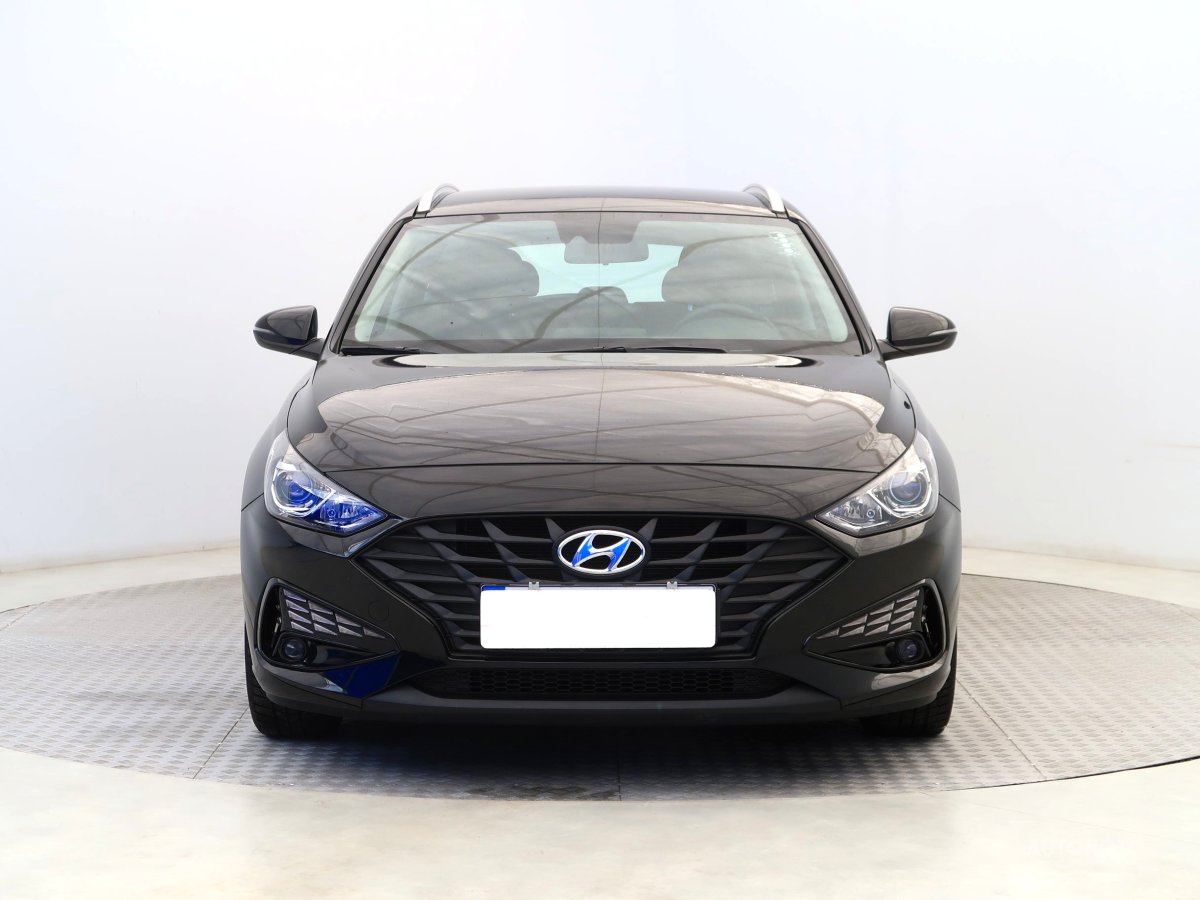 Hyundai i30, 2020 - pohled č. 2
