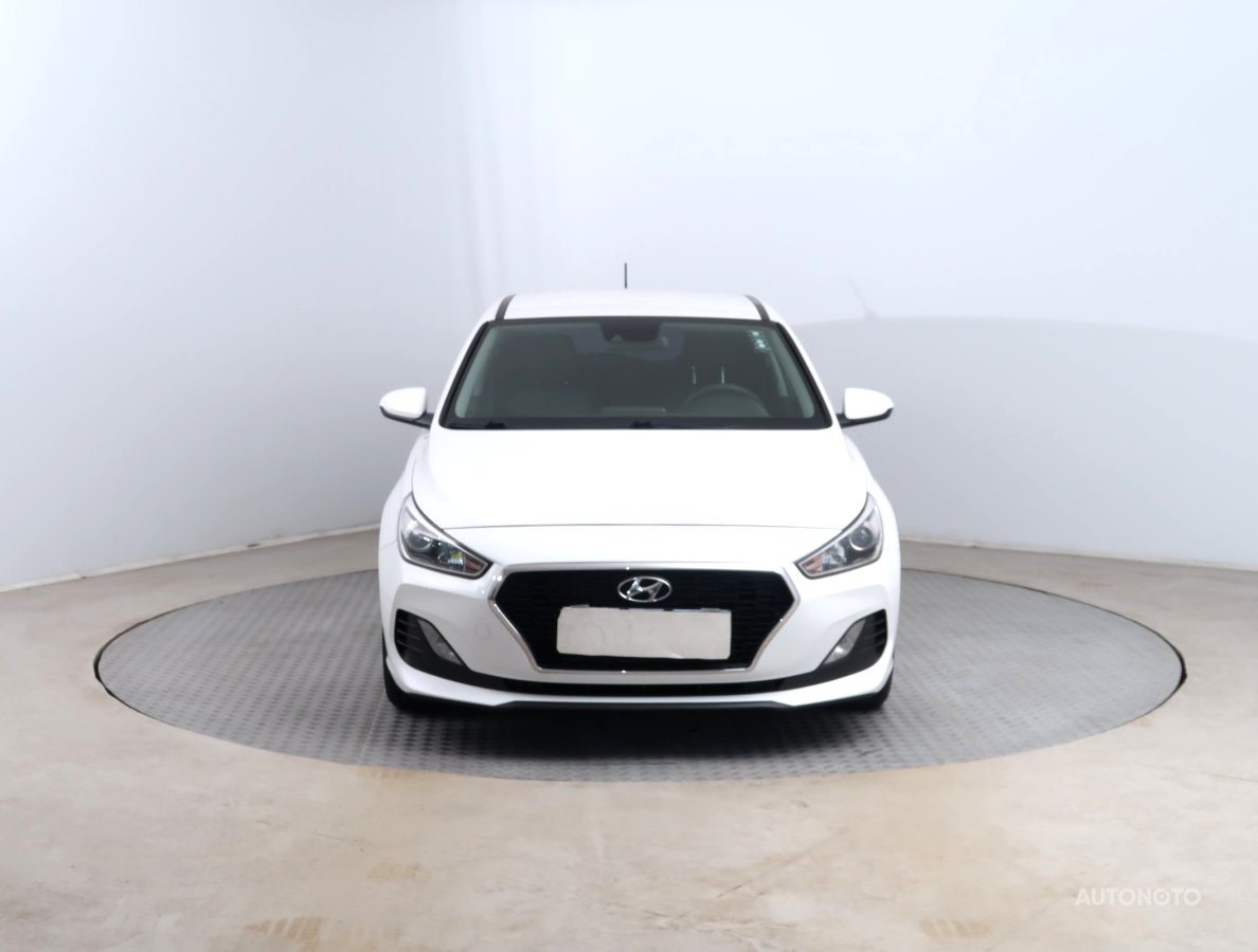 Hyundai i30, 2019 - pohled č. 2