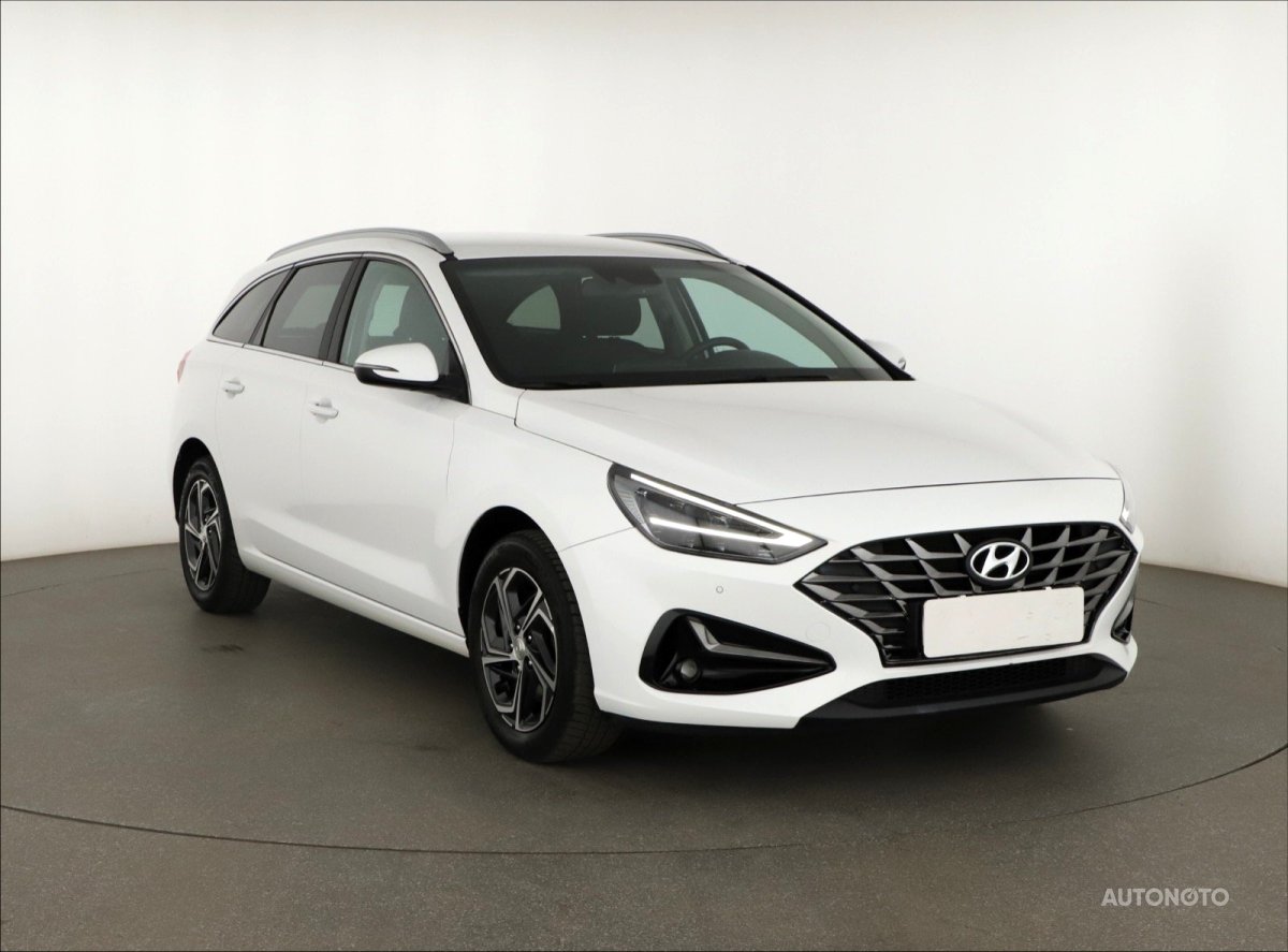 Hyundai i30, 2022 - pohled č. 1