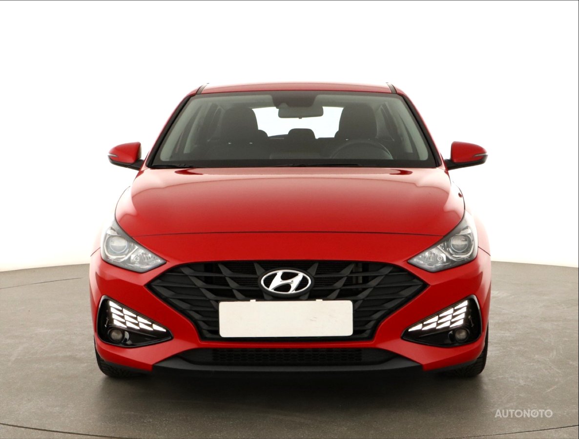 Hyundai i30, 2022 - pohled č. 2