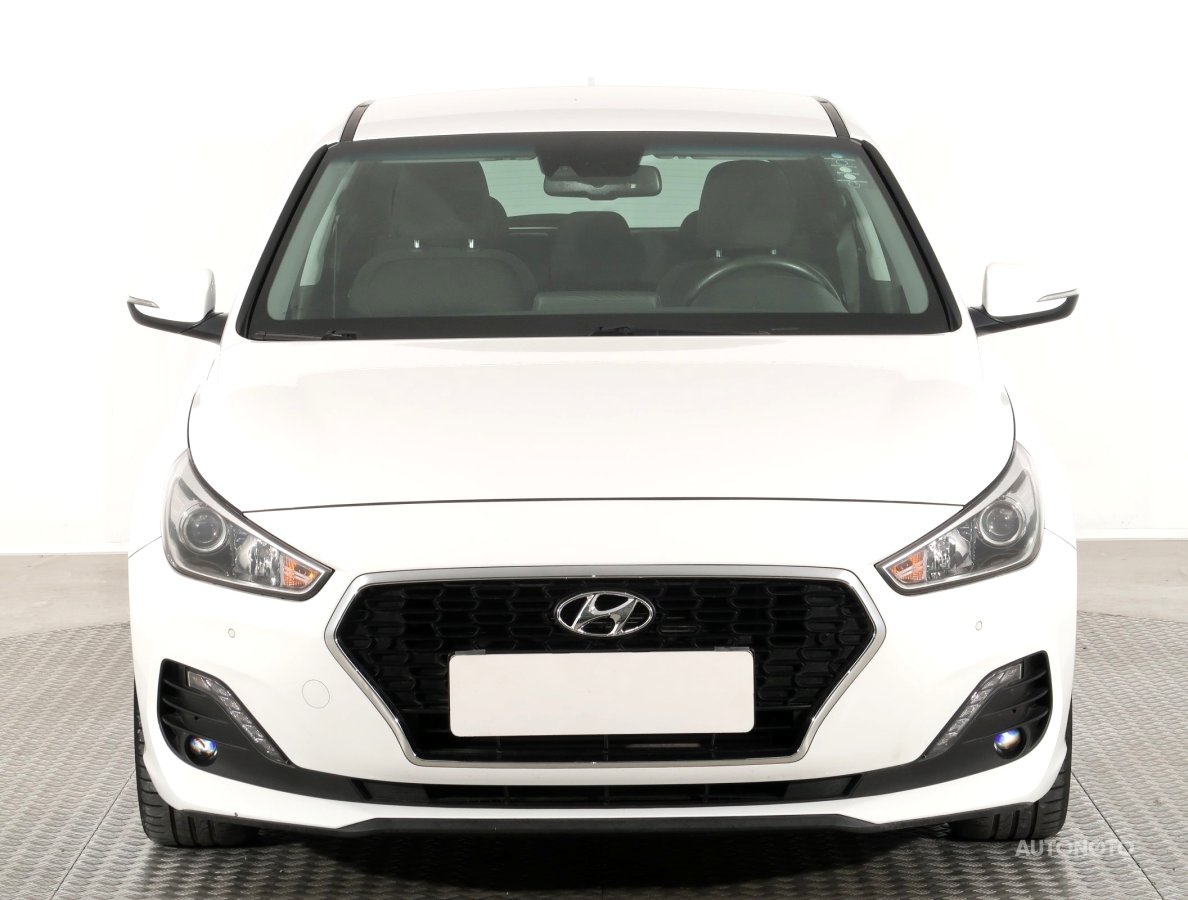 Hyundai i30, 2019 - pohled č. 2