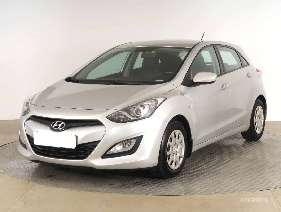 Hyundai i30, 2013 - pohled č. 3