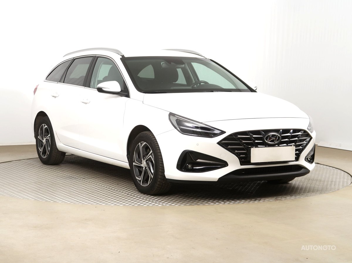 Hyundai i30, 2022 - pohled č. 1