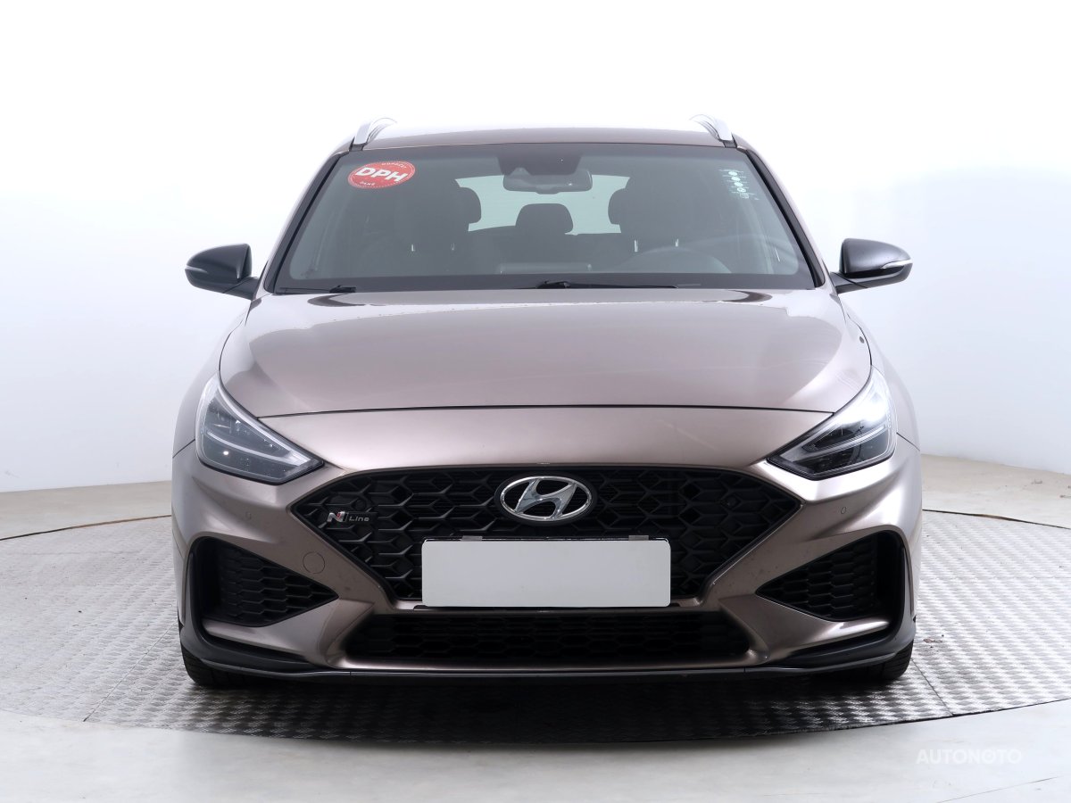 Hyundai i30, 2022 - pohled č. 2
