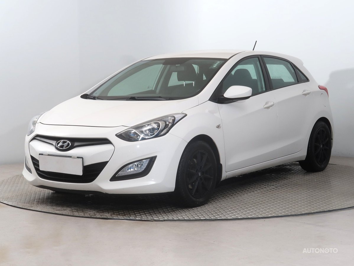 Hyundai i30, 2013 - pohled č. 3