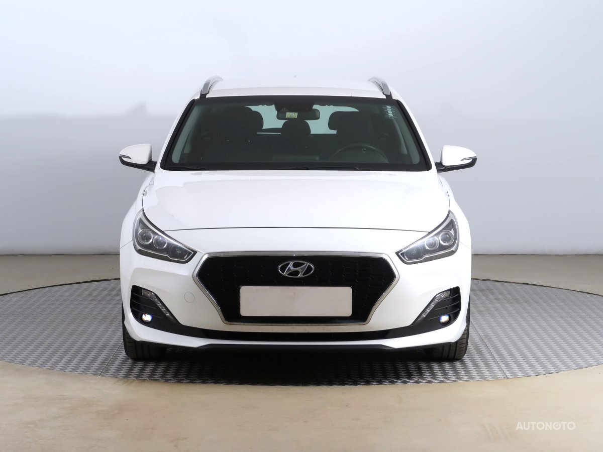 Hyundai i30, 2020 - pohled č. 2