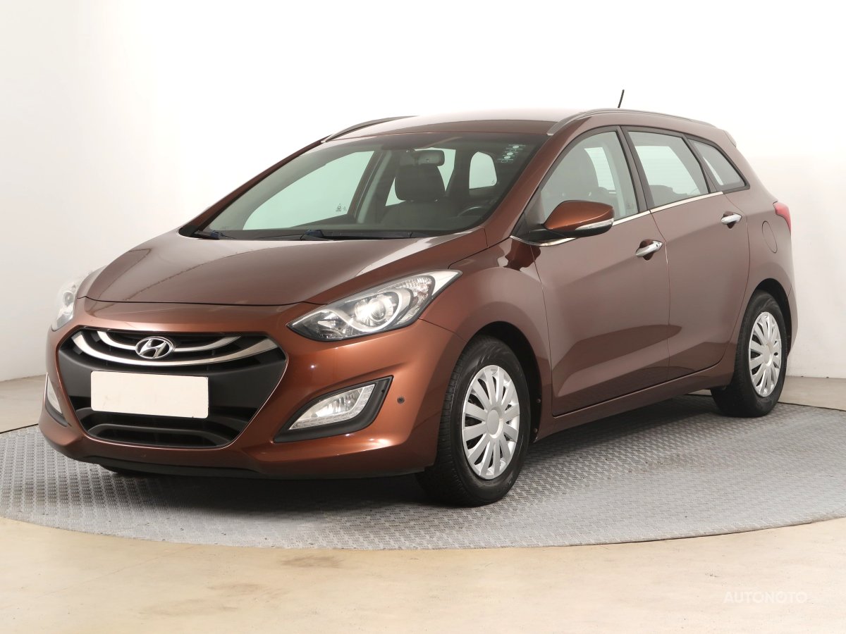 Hyundai i30, 2013 - pohled č. 3
