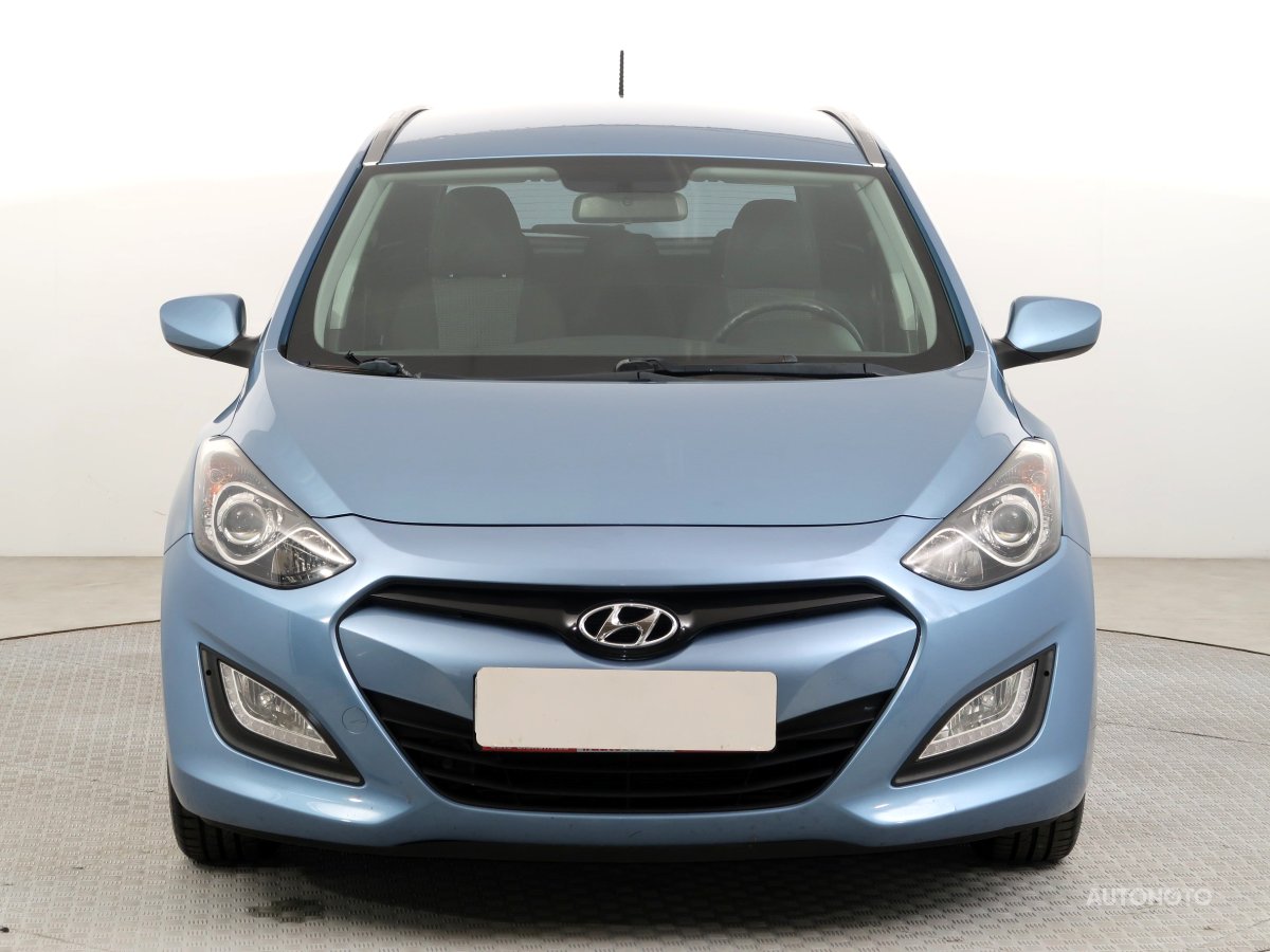 Hyundai i30, 2012 - pohled č. 2